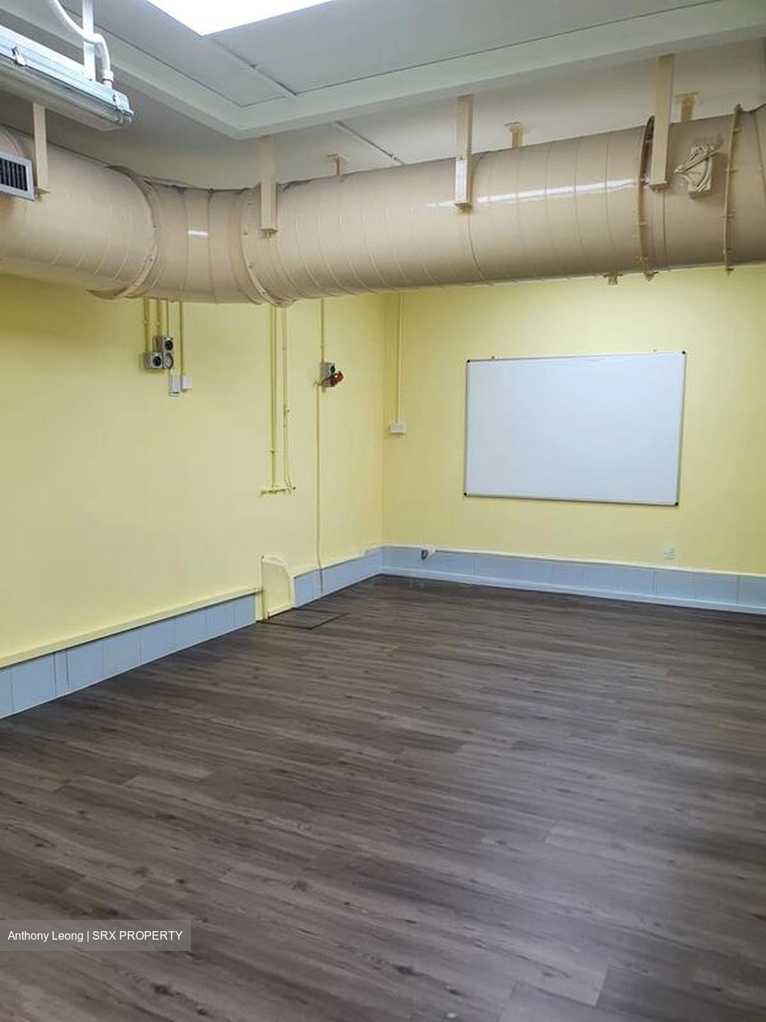 Hougang Street 52 (D19), Shop House #566113331